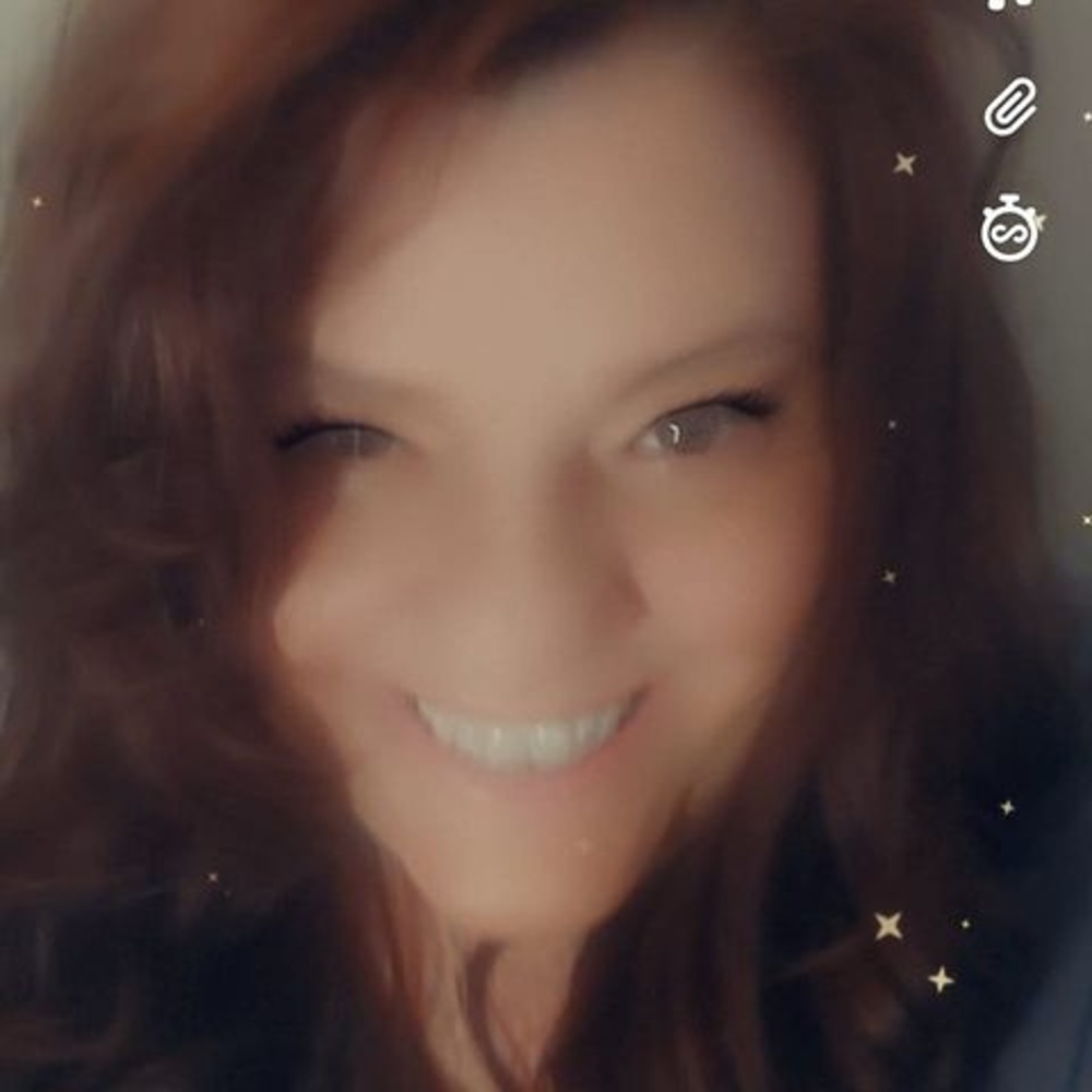 Meet your Posher, Gay lee